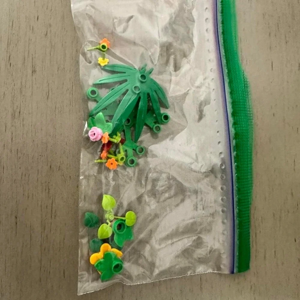 LEGO Custom Garden Pond Diorama Built Display Loose Parts MOC Incomplete